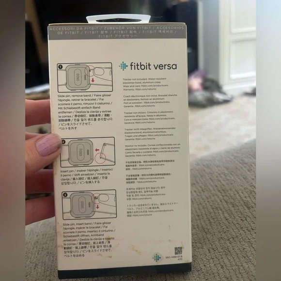 Fitbit Versa Classic Band - White S/P - Picture 3 of 3